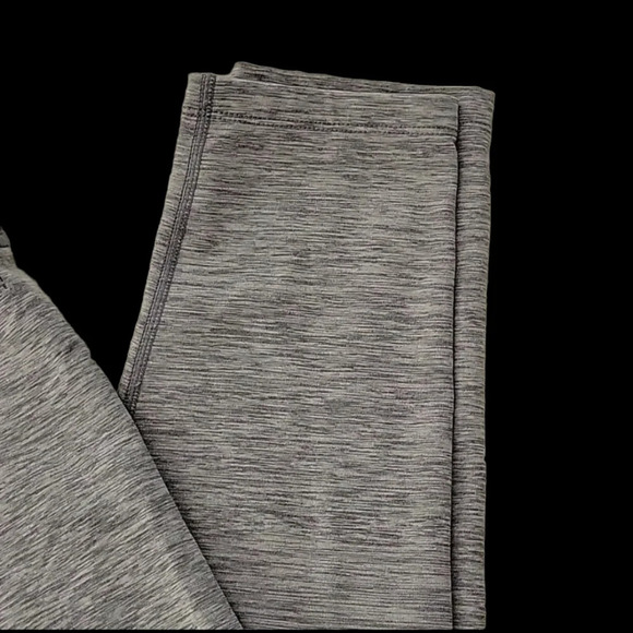 Calvin Klein Leggings - Picture 2 of 5